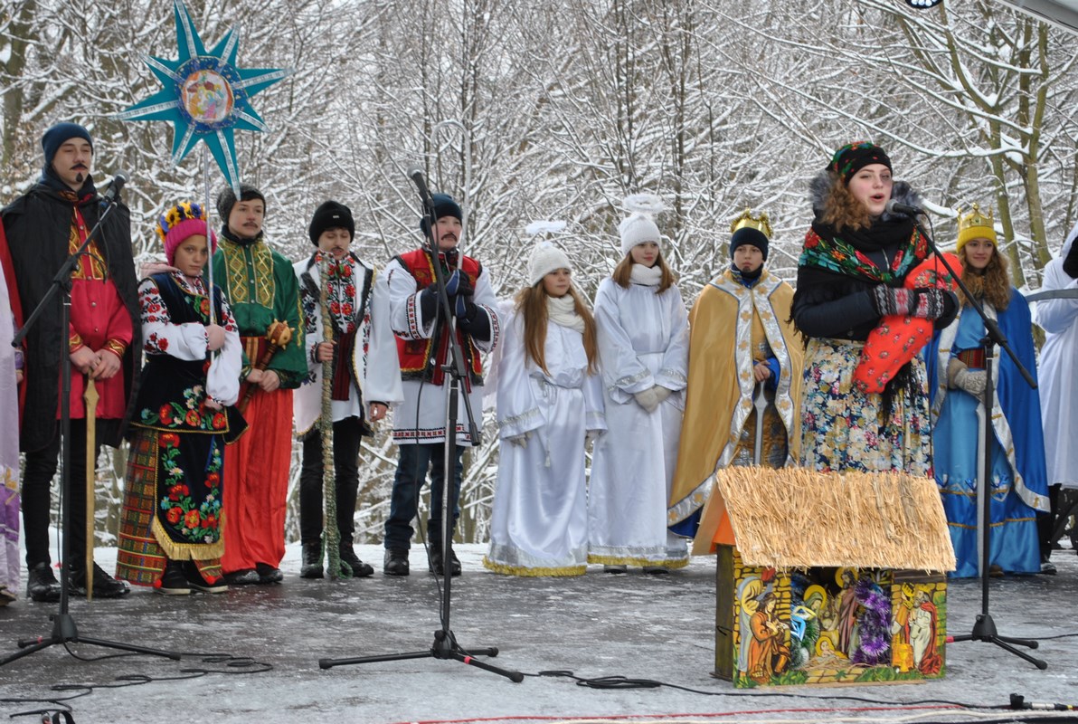 колядки с вертепом, аренда квартир в Львове